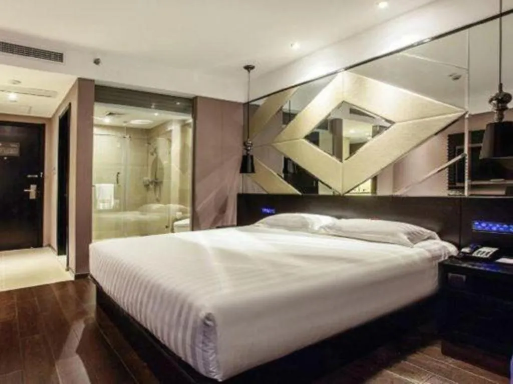 Crystal Orange Hotel Changzhou Dinosaurs Park