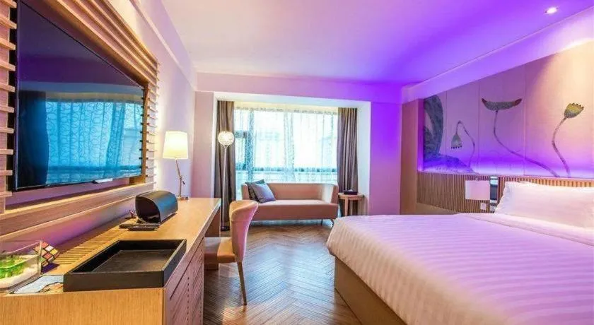 Crystal Orange Hotel Changzhou Dinosaurs Park