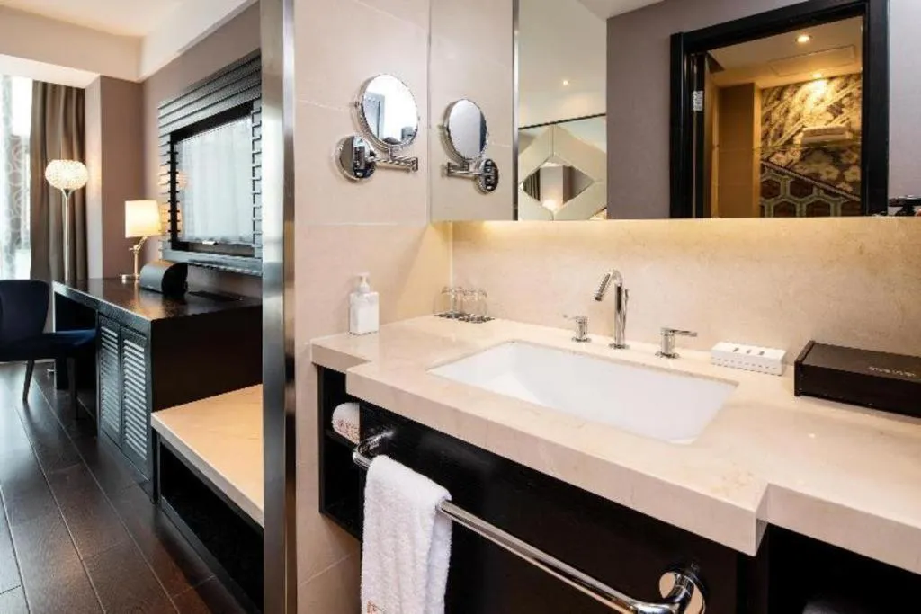 Crystal Orange Hotel Changzhou Dinosaurs Park