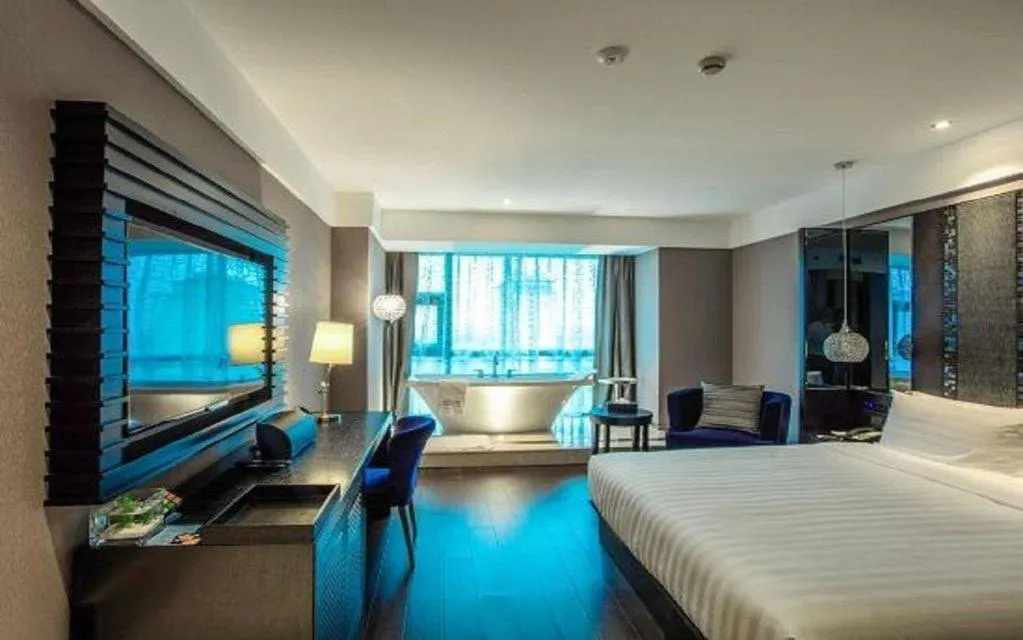 Crystal Orange Hotel Changzhou Dinosaurs Park