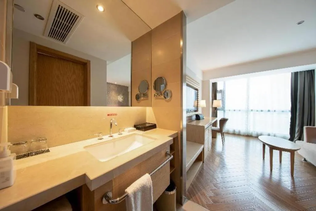 Crystal Orange Hotel Changzhou Dinosaurs Park