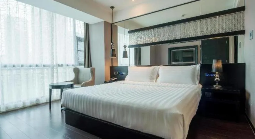 Crystal Orange Hotel Changzhou Dinosaurs Park