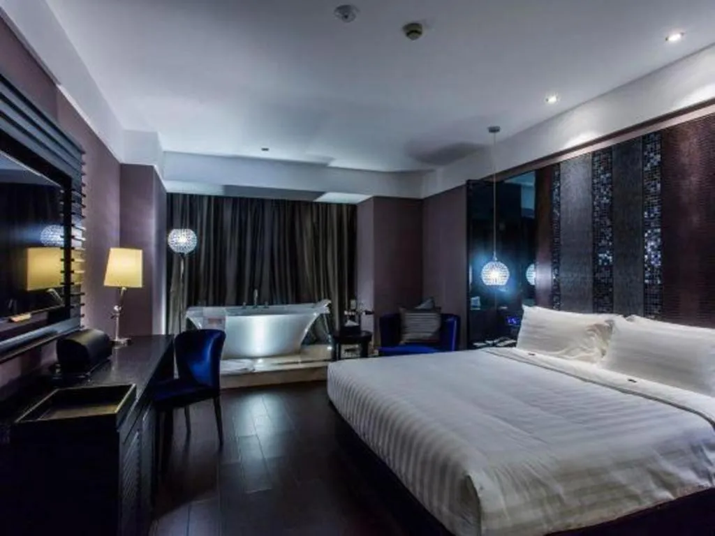 Crystal Orange Hotel Changzhou Dinosaurs Park