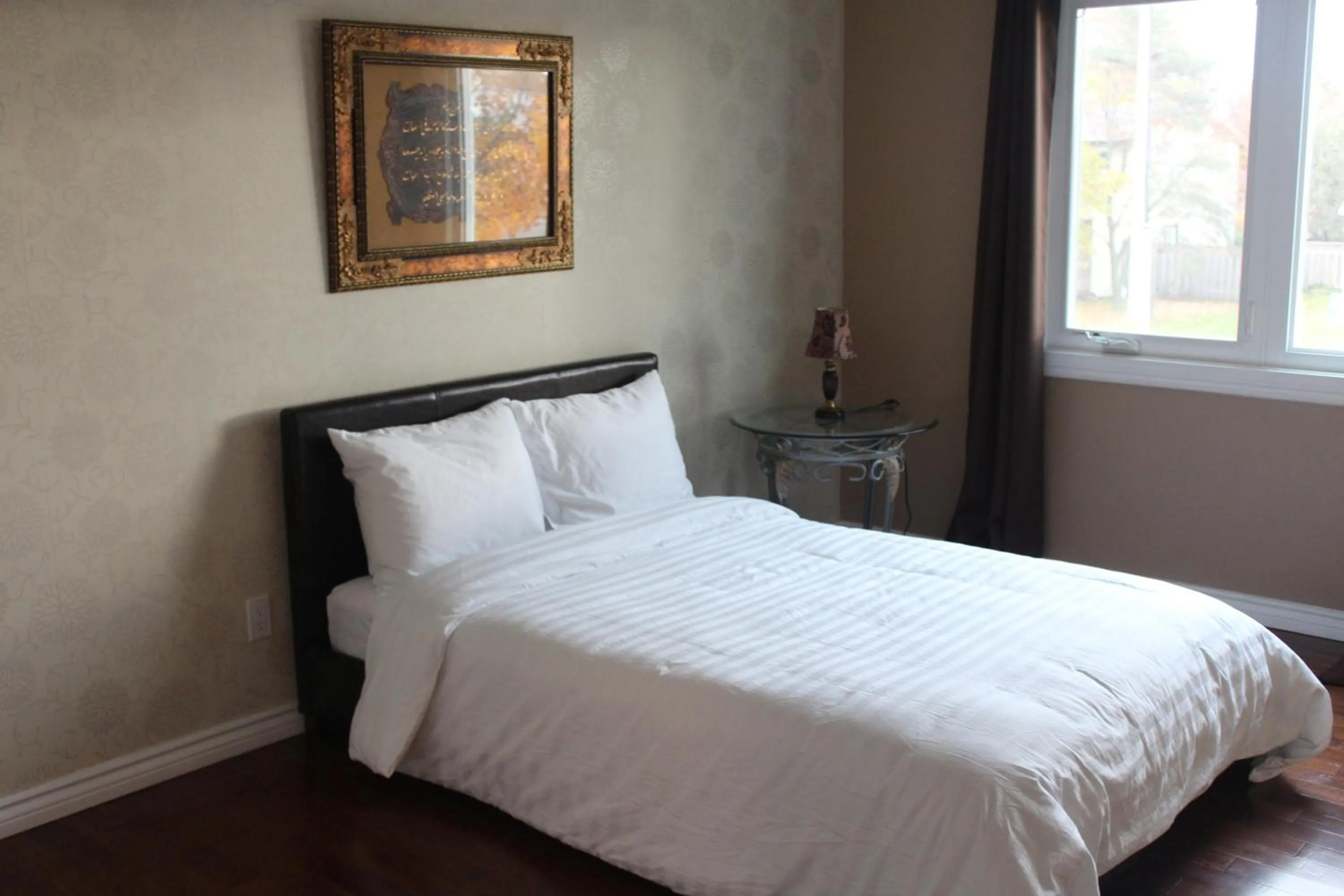 Day, Bed in Mac B&B