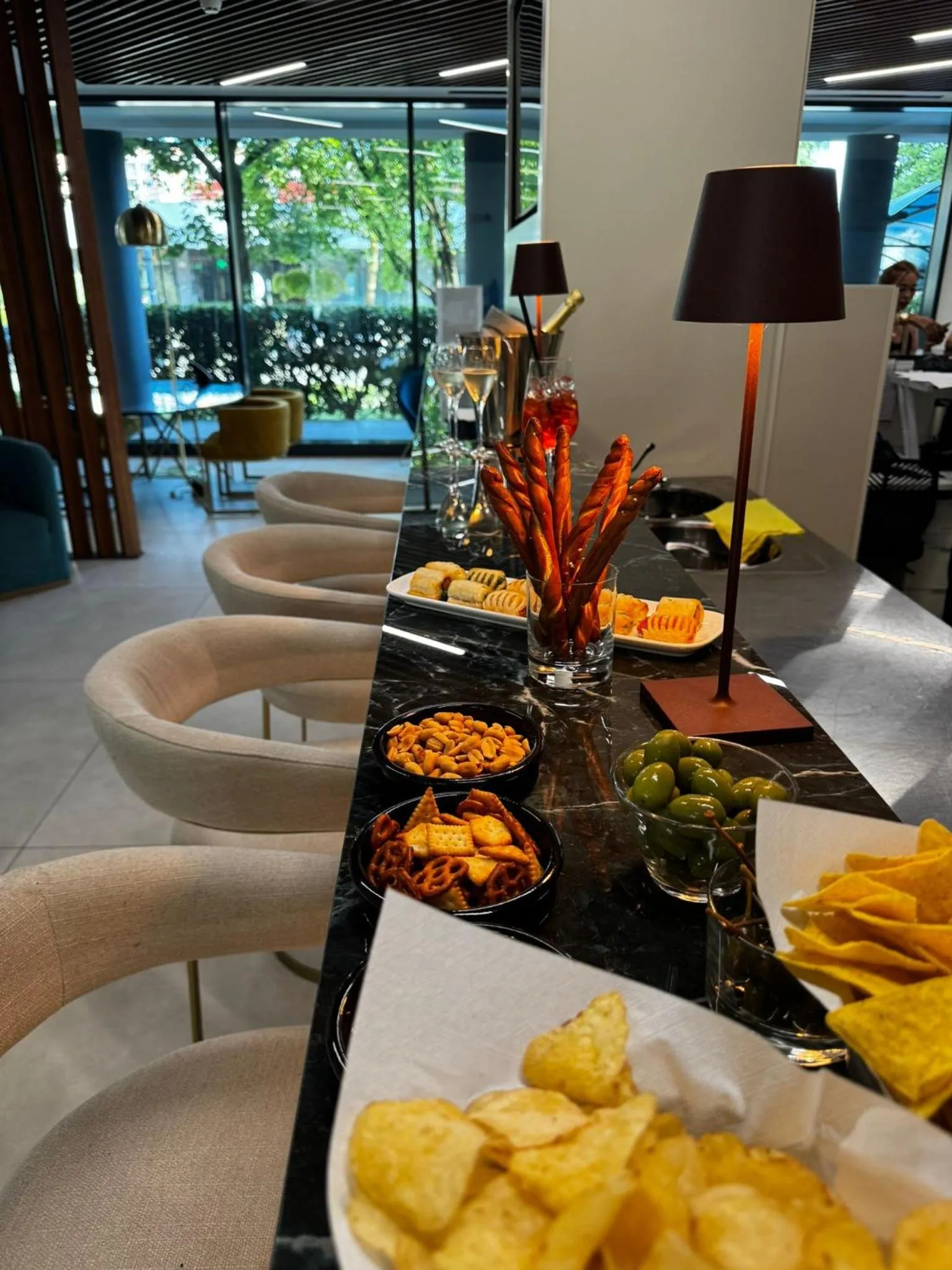 Lounge or bar in Acca Sporting Milano - AA Hotels
