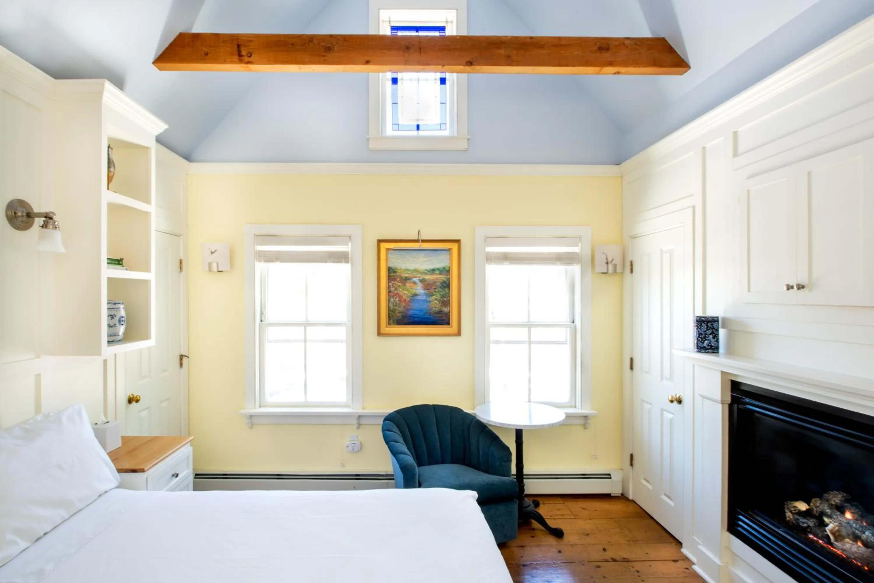 Bed in Admiral's Landing