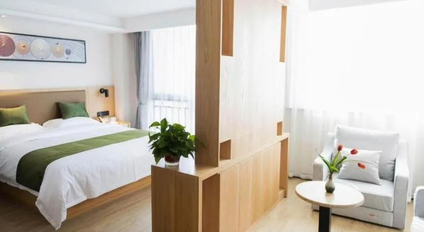 Bed in Green Tree Inn Fuyang Funan County Tianzhu Square