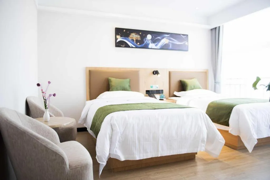 Bed in Green Tree Inn Fuyang Funan County Tianzhu Square
