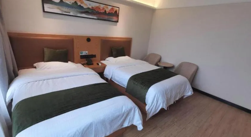 Bed in Green Tree Inn Fuyang Funan County Tianzhu Square