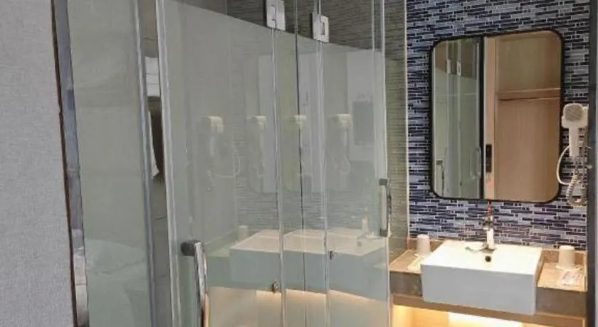 Shell Hotel Shanghai Normal University Hongcao Road Metro Station Guiping Road