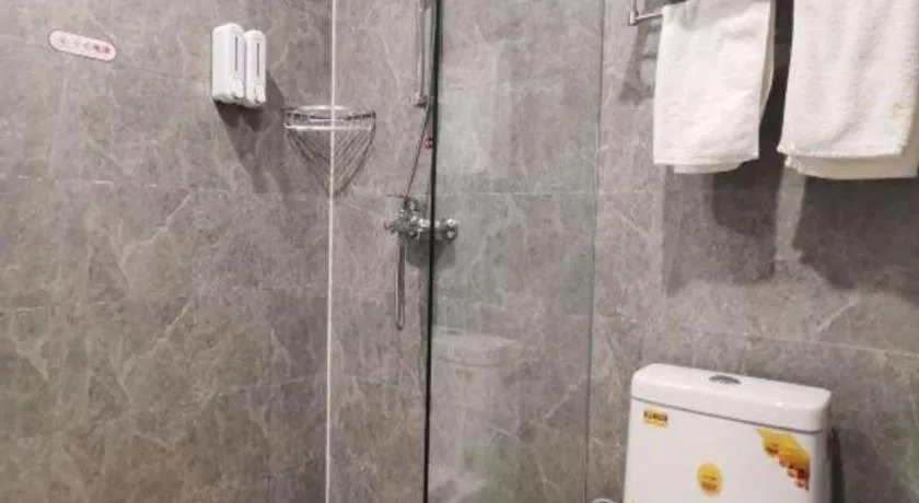 Shell Hotel Shanghai Normal University Hongcao Road Metro Station Guiping Road