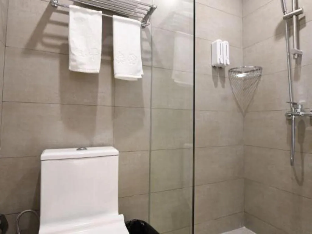 Shell Hotel Shanghai Normal University Hongcao Road Metro Station Guiping Road