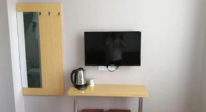 Shell Hotel Shanghai Normal University Hongcao Road Metro Station Guiping Road