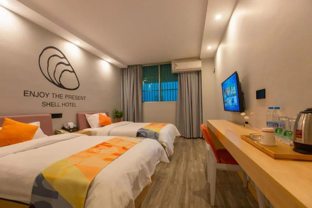 Bed in Shell Hotel Suzhou Zhangjiagang Jingang Town Central Plaza