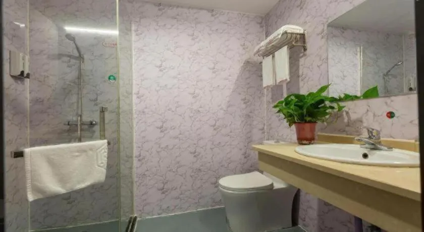 Shell Hotel Suzhou Zhangjiagang Jingang Town Central Plaza