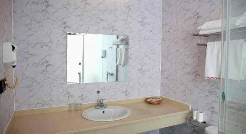 Shell Hotel Suzhou Zhangjiagang Jingang Town Central Plaza