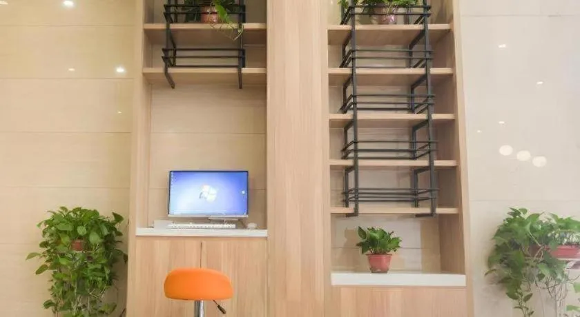 Green Tree Inn Express Hefei Yungu Road Linhu Community