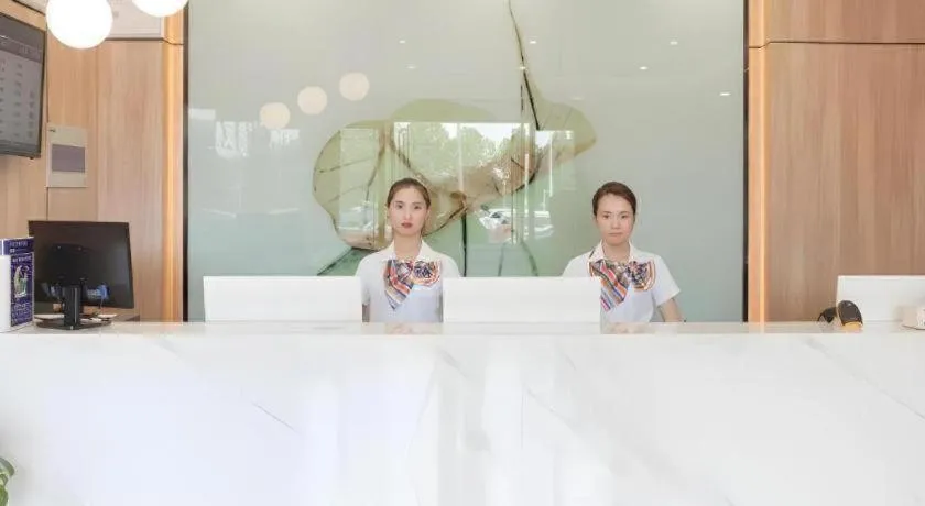 Green Tree Inn Express Hefei Yungu Road Linhu Community