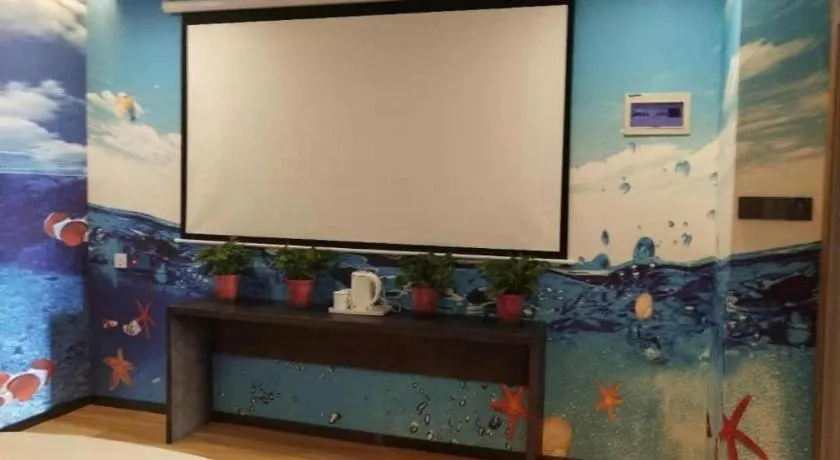 Shell Hotel Zhengzhou East High-Speed Railway Station Zhengdong Commerical Center