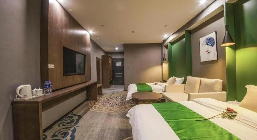 Shell Hotel Zhengzhou East High-Speed Railway Station Zhengdong Commerical Center