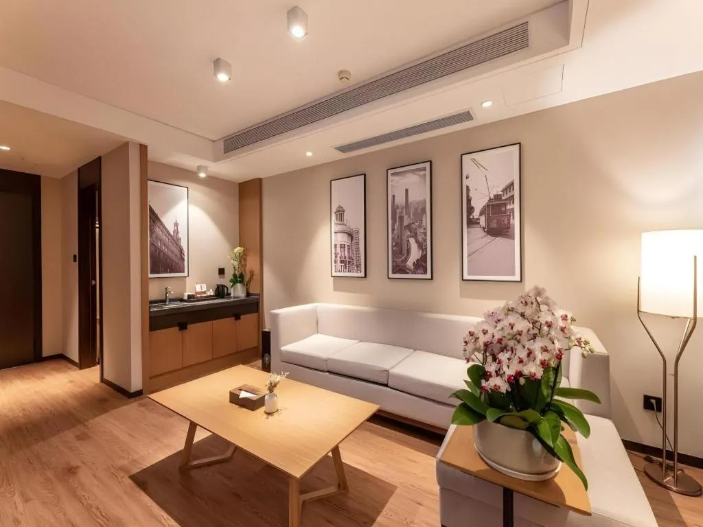 Bed in GreenTree Eastern Hotel Suzhou Dushu Lake Yinshan Lake Guoyuan Road Metro Station