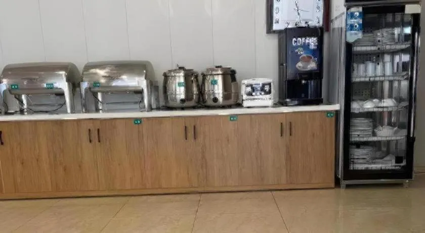 GreenTree Inn Dalian Jinzhou District Railway Station Ansheng Plaza