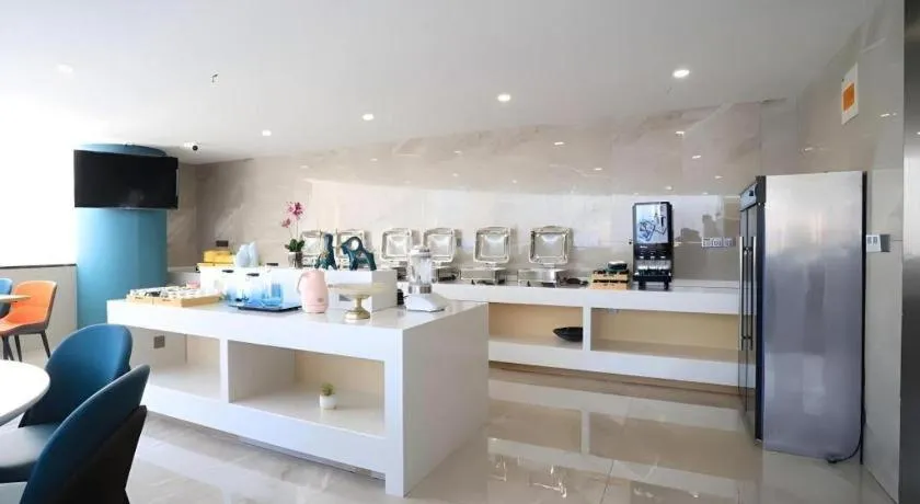 VX Hotel Jiangsu Taizhou Xinghua RT-Mart