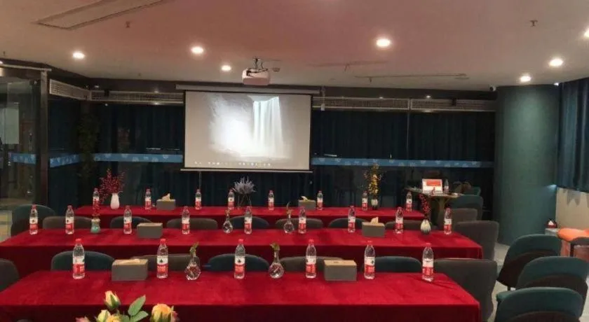 VX Hotel Jiangsu Taizhou Xinghua RT-Mart