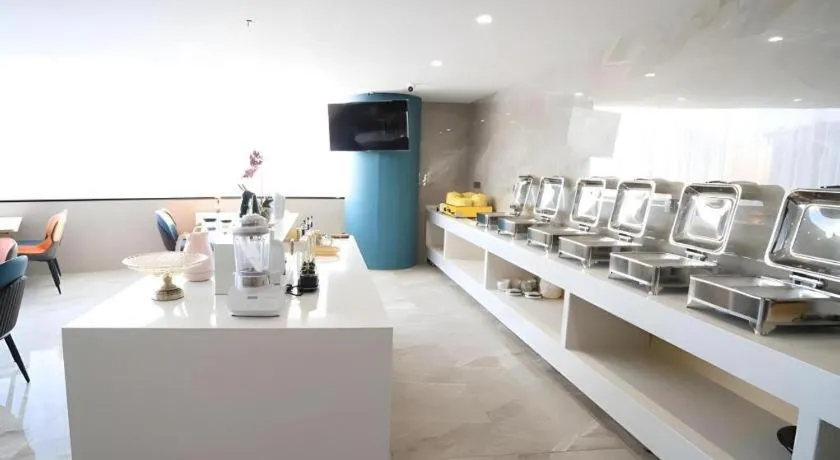 VX Hotel Jiangsu Taizhou Xinghua RT-Mart