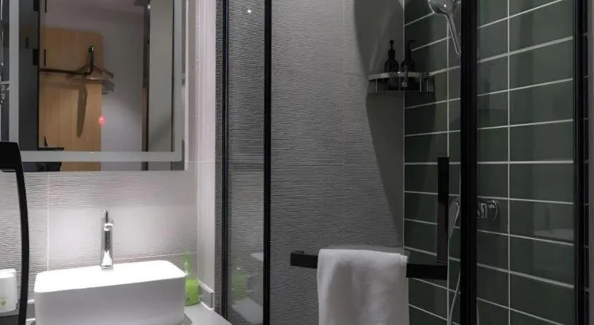 GreenTree Inn Express Datong High-Speed Railway Station Old City Wall