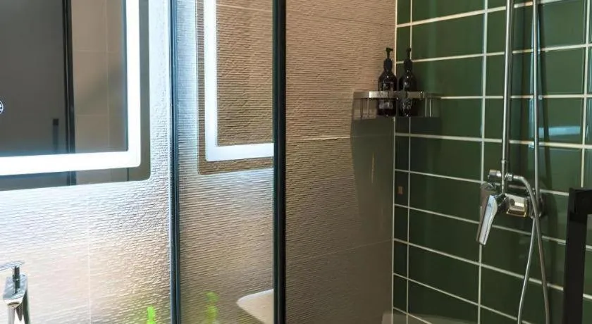 GreenTree Inn Express Datong High-Speed Railway Station Old City Wall