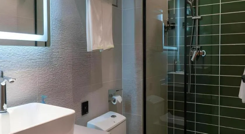 GreenTree Inn Express Datong High-Speed Railway Station Old City Wall