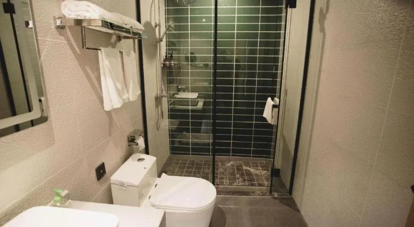 GreenTree Inn Express Datong High-Speed Railway Station Old City Wall