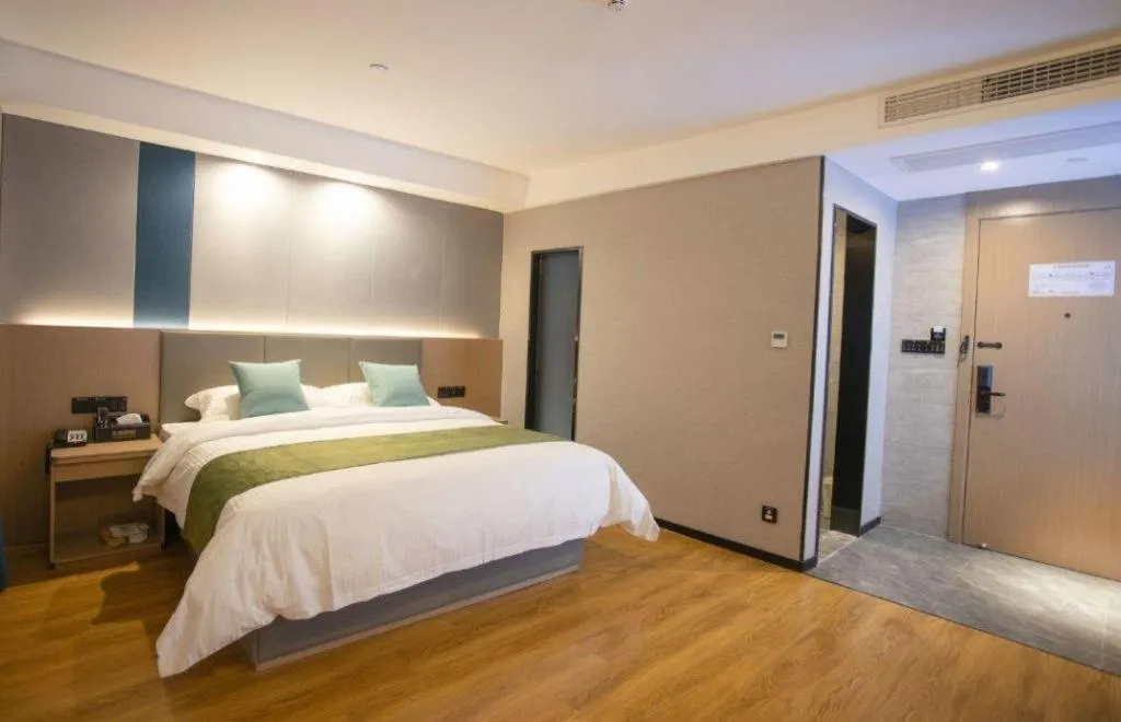 Bed in GreenTree Inn Express Jiangsu Suqian School Yingmadi Road