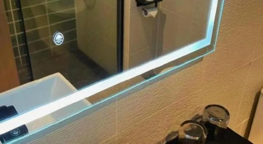 GreenTree Inn Luoyang Railway Station Wangfujing Wangcheng Park