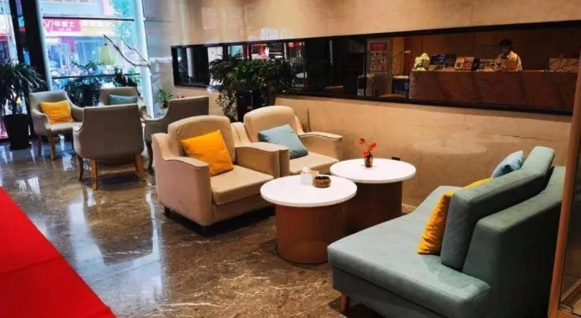 GreenTree Inn Luoyang Railway Station Wangfujing Wangcheng Park