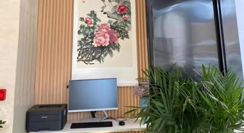 GreenTree Inn Luoyang Railway Station Wangfujing Wangcheng Park