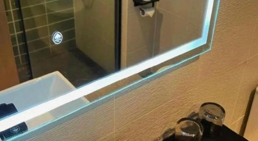 GreenTree Inn Luoyang Railway Station Wangfujing Wangcheng Park