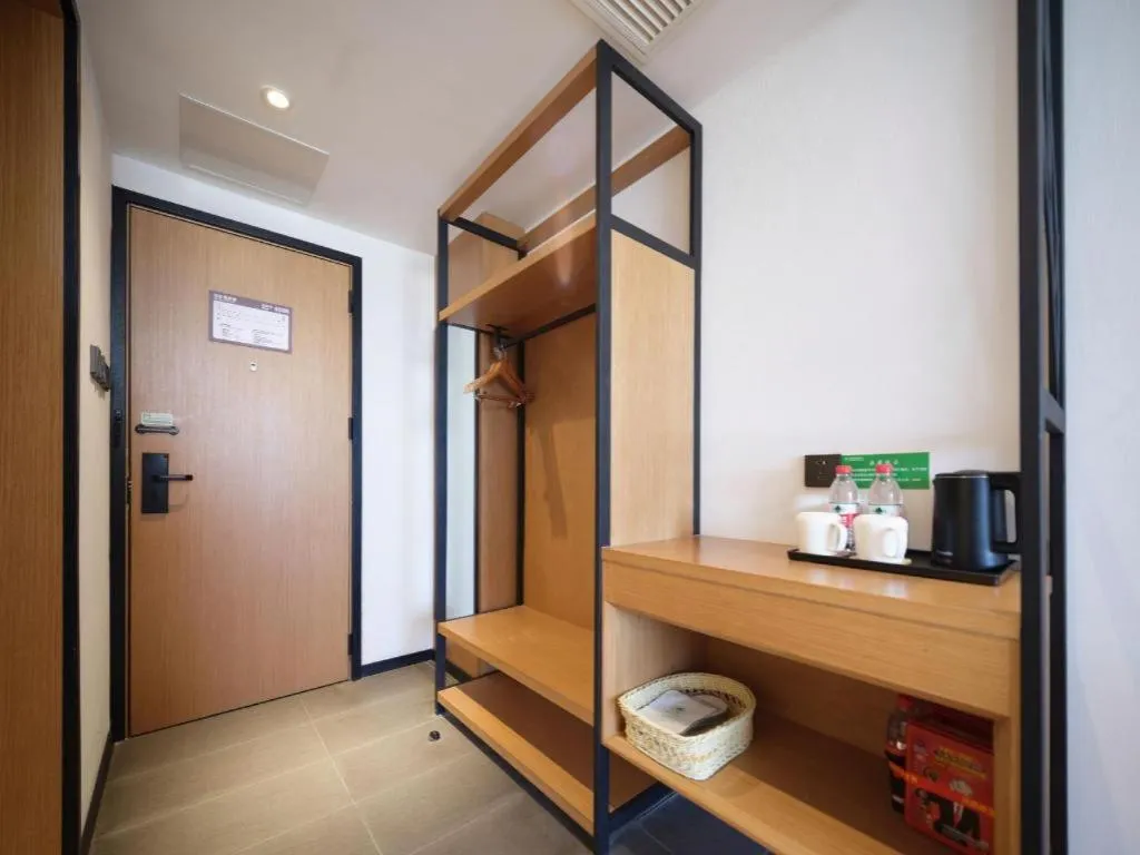 Bed in GreenTree Inn Luoyang Railway Station Wangfujing Wangcheng Park