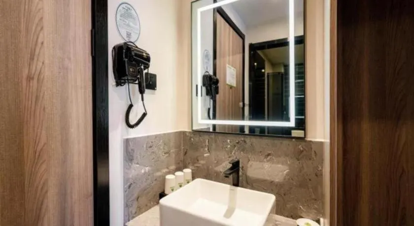 GreenTree Inn Express Hebei Tangshan Guyan District Xinguang Road