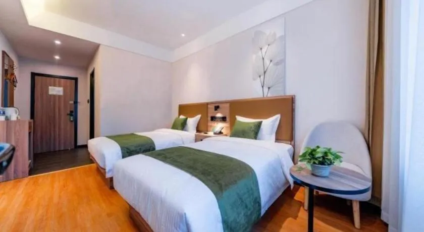 Bed in GreenTree Inn Express Hebei Tangshan Guyan District Xinguang Road