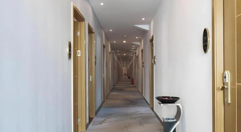 GreenTree Alliance Hotel Shenzhen Nanshan District Zhongshan Park Tongle