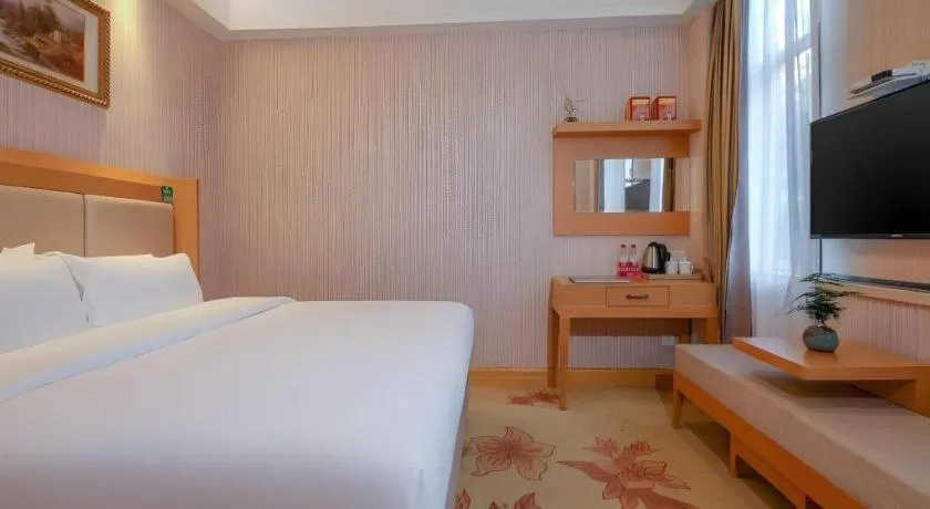 Bed in GreenTree Alliance Hotel Shenzhen Futian District Xiangmi Lake Xiangmei Mountain Metro Station