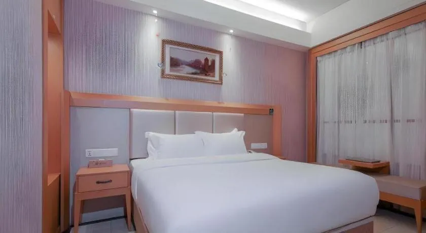 Bed in GreenTree Alliance Hotel Shenzhen Futian District Xiangmi Lake Xiangmei Mountain Metro Station