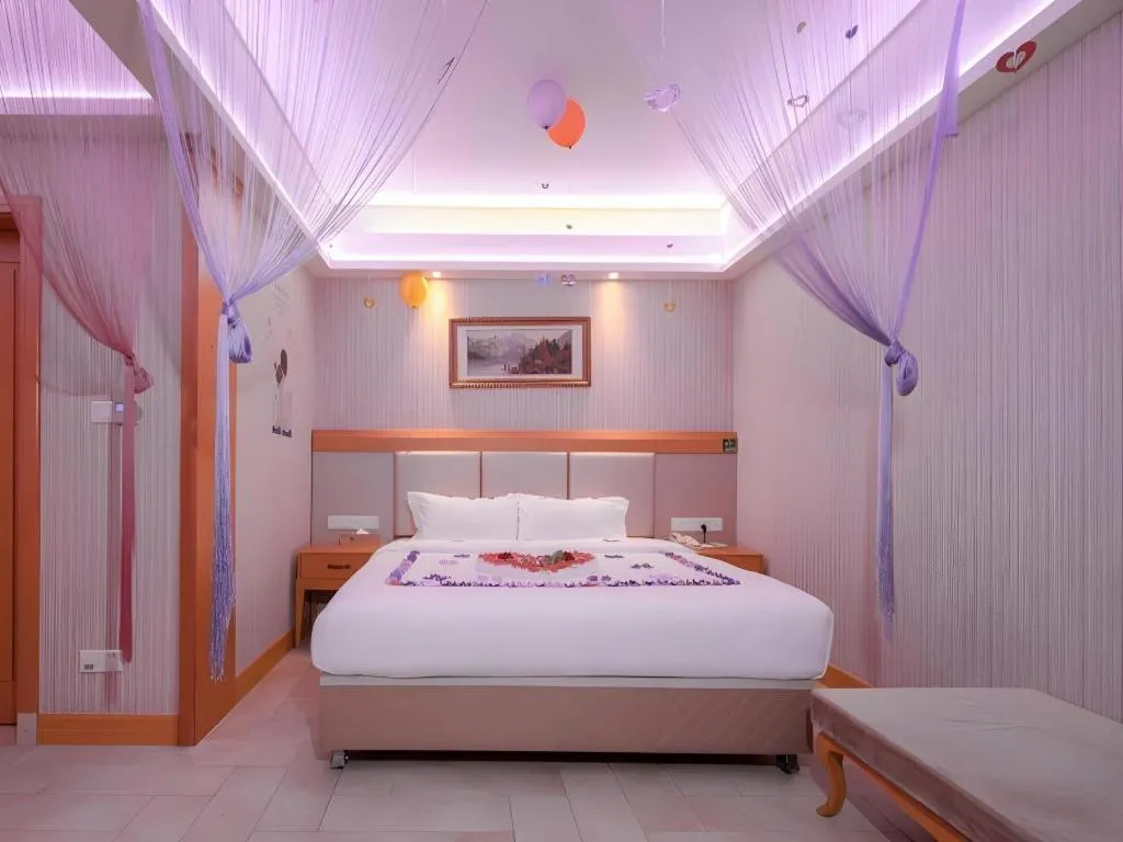 Bed in GreenTree Alliance Hotel Shenzhen Futian District Xiangmi Lake Xiangmei Mountain Metro Station