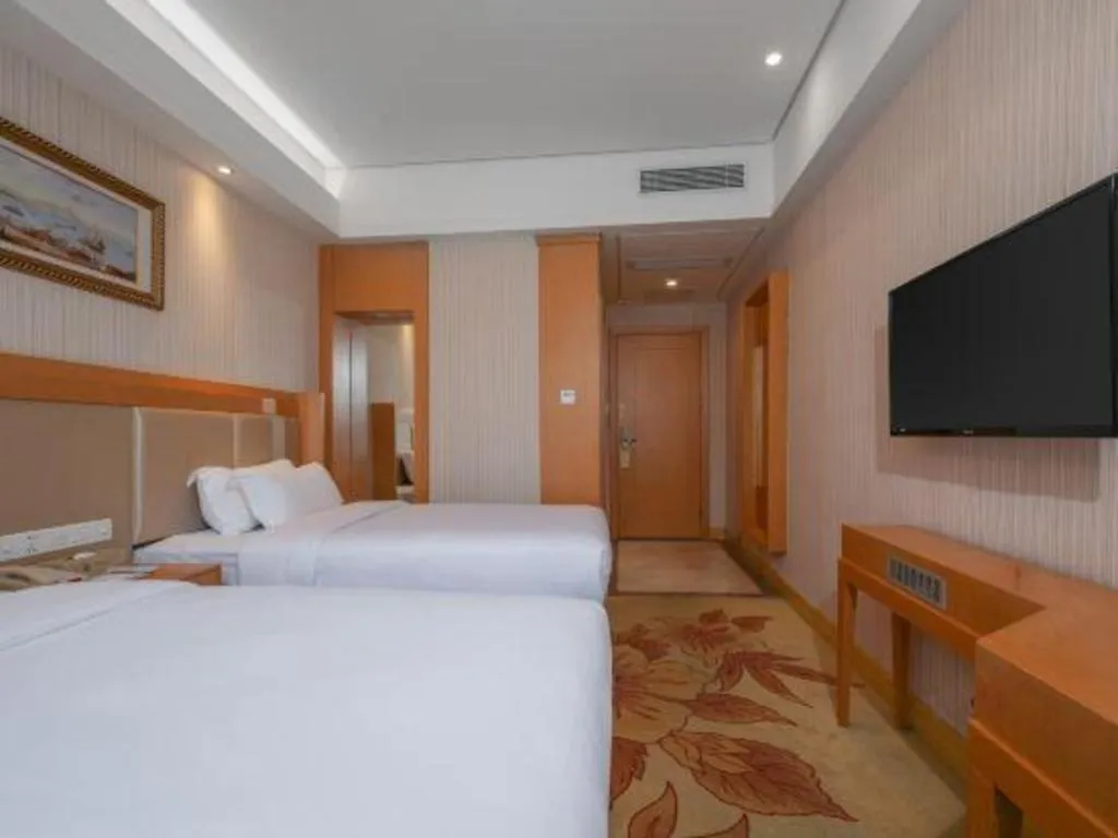 Bed in GreenTree Alliance Hotel Shenzhen Futian District Xiangmi Lake Xiangmei Mountain Metro Station