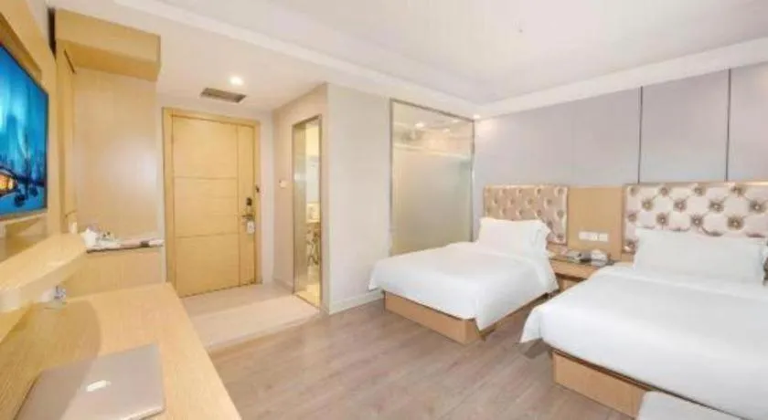 Bed in GreenTree Alliance Hotel Shenzhen Nanshan District Nantou Ancient City Majialong