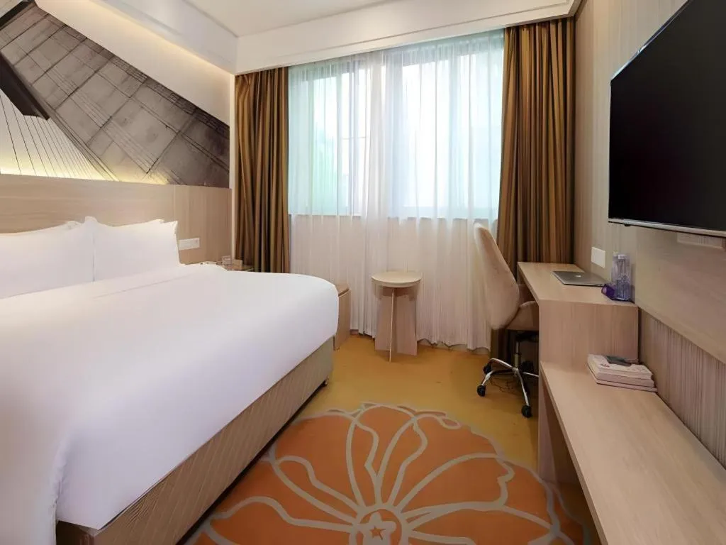 Bed in GreenTree Alliance Hotel Shenzhen Nanshan District Nantou Ancient City Majialong