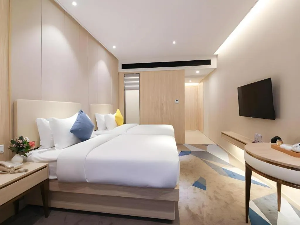 Bed in GreenTree Eastern Hotel Shenzhen Nanshan District Qianhai Free Trade Zone Lilin Metro Station