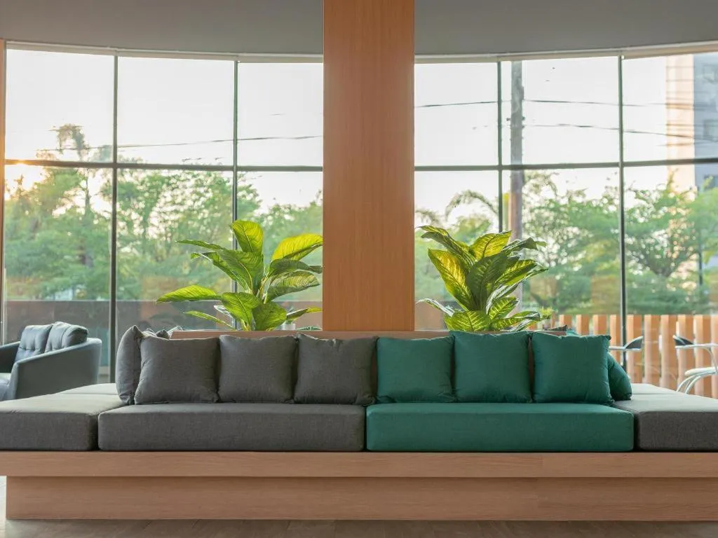 B2 Surat Thani Premier Hotel